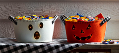 Reversible Ghost and Jack-O-Lantern Bucket